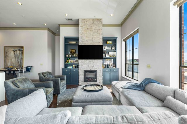 330 Austin Avenue 322, Waco, TX 76701