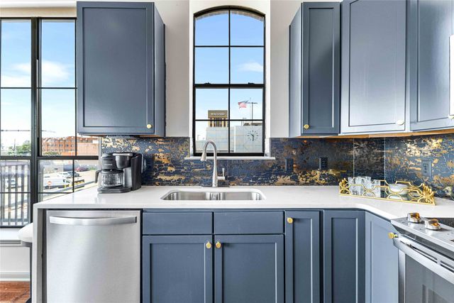 330 Austin Avenue 322, Waco, TX 76701