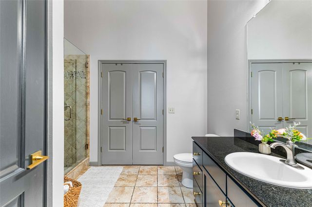 330 Austin Avenue 322, Waco, TX 76701