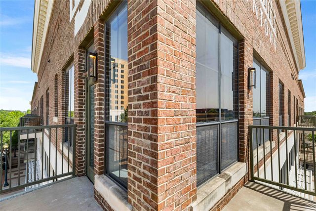 330 Austin Avenue 322, Waco, TX 76701