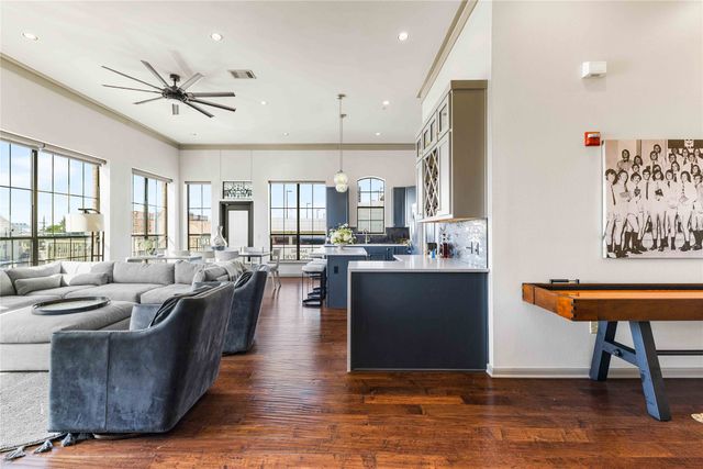 330 Austin Avenue 322, Waco, TX 76701