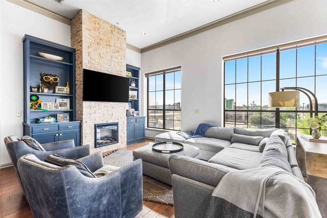 330 Austin Avenue 322, Waco, TX 76701