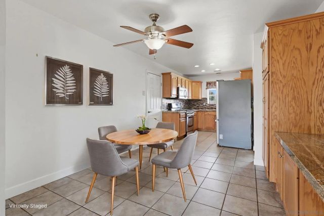 936 Spinel Ave, El Cajon, CA 92021