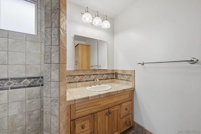 936 Spinel Ave, El Cajon, CA 92021