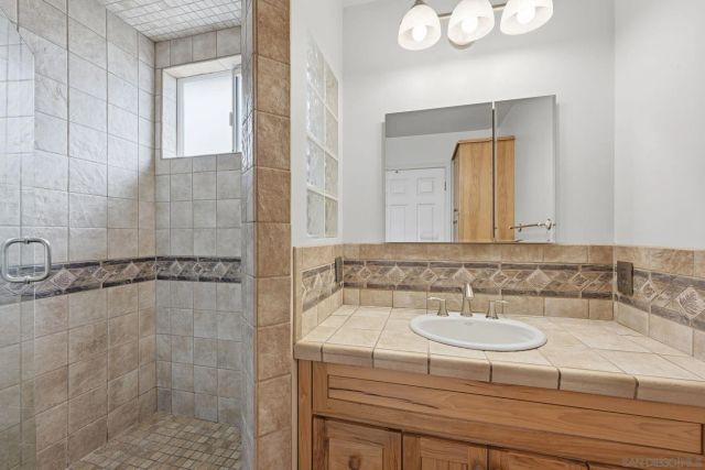 936 Spinel Ave, El Cajon, CA 92021