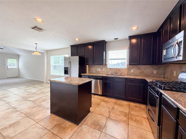 21469 Hunter Hart Drive, Porter, TX 77365