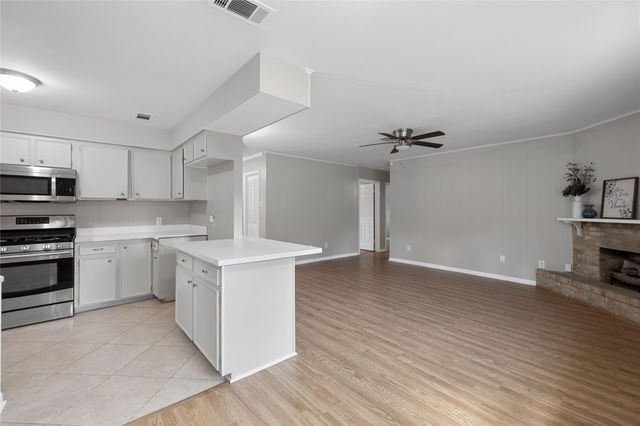 3822 Avenue P, Rosenberg, TX 77471
