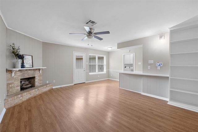 3822 Avenue P, Rosenberg, TX 77471