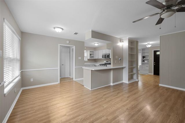 3822 Avenue P, Rosenberg, TX 77471