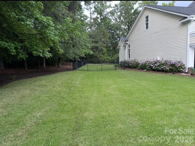 18128 Meadow Bottom Road, Charlotte, NC 28277