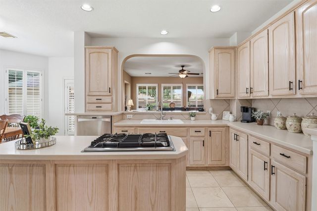 22603 Crescent Cove Court, Katy, TX 77494