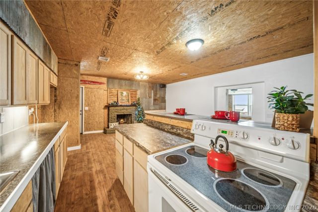 28917 Ranch Lane, Park Hill, OK 74451