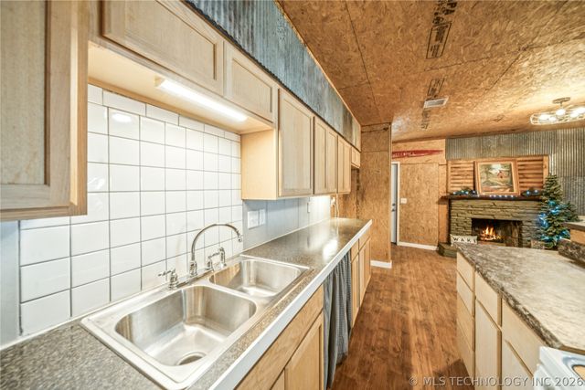 28917 Ranch Lane, Park Hill, OK 74451