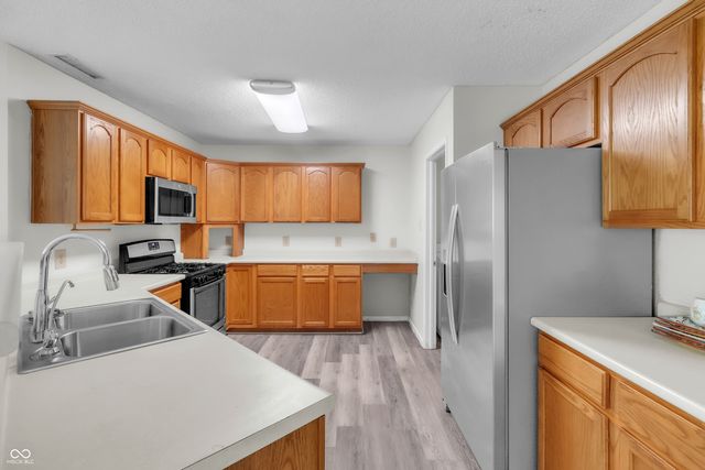 13240 All American Road, Fishers, IN 46037