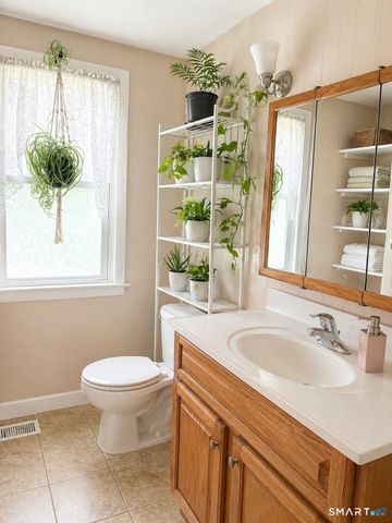 518 Prospect Street, Naugatuck, CT 06770