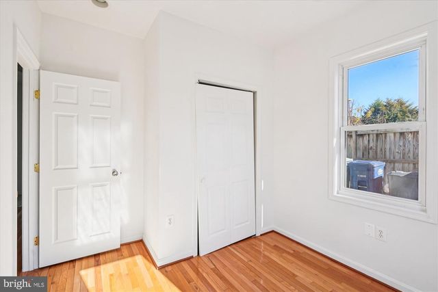 3201 NOTTAGE LN, Falls Church, VA 22042