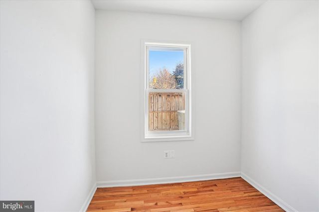 3201 NOTTAGE LN, Falls Church, VA 22042