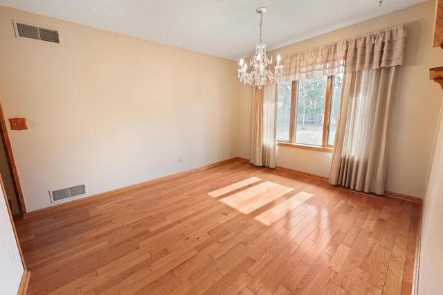 828 Brookwood Lane, Sartell, MN 56377