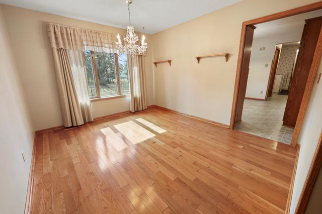 828 Brookwood Lane, Sartell, MN 56377