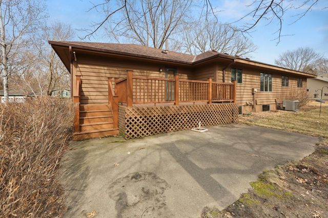 828 Brookwood Lane, Sartell, MN 56377