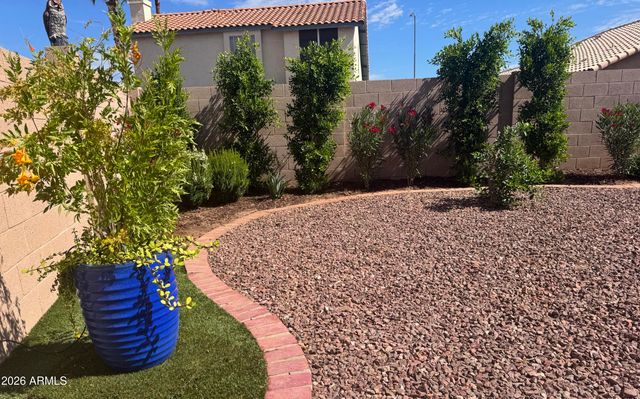 524 W NARANJA Avenue, Mesa, AZ 85210