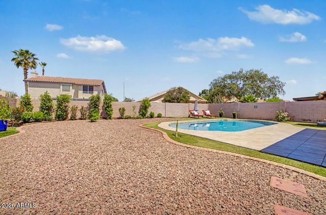 524 W NARANJA Avenue, Mesa, AZ 85210