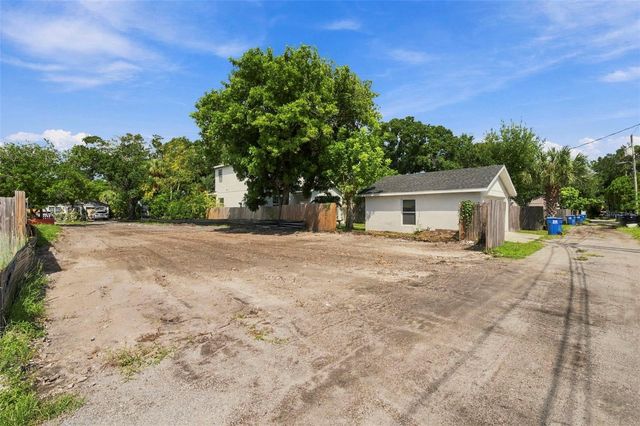 927 YALE STREET N, St Petersburg, FL 33713