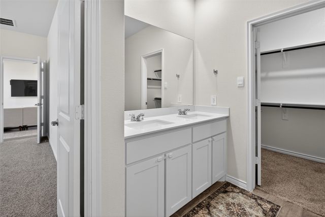 8125 Danny Scarth Lane, Fort Worth, TX 76120