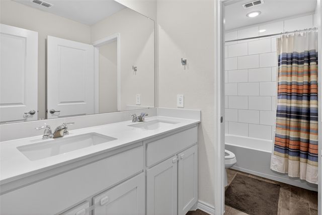 8125 Danny Scarth Lane, Fort Worth, TX 76120