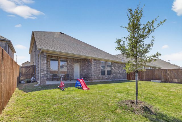 8125 Danny Scarth Lane, Fort Worth, TX 76120