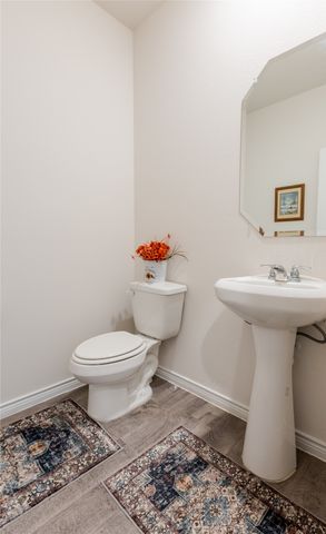 8125 Danny Scarth Lane, Fort Worth, TX 76120