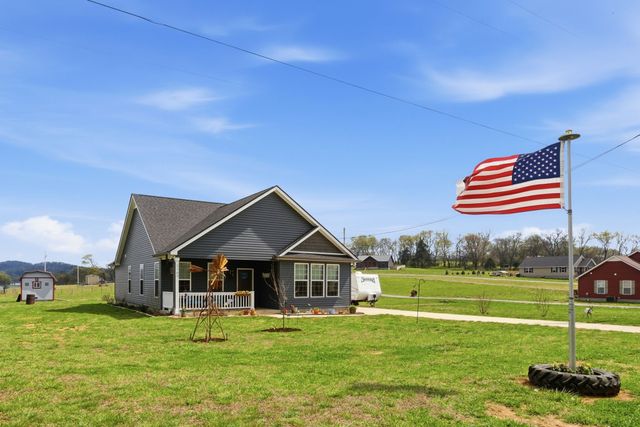 2705 McConnell Rd, Cornersville, TN 37047