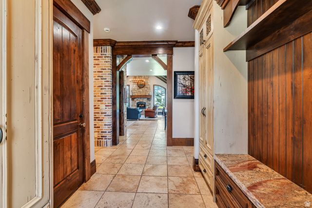 811 S HIGH RIDGE DR, Alpine, UT 84004