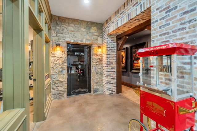 811 S HIGH RIDGE DR, Alpine, UT 84004