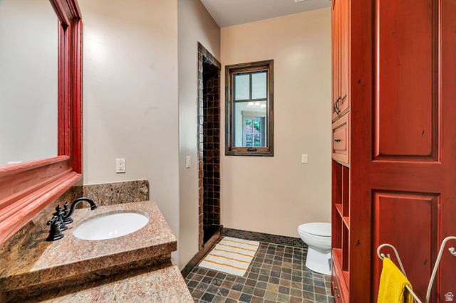 811 S HIGH RIDGE DR, Alpine, UT 84004