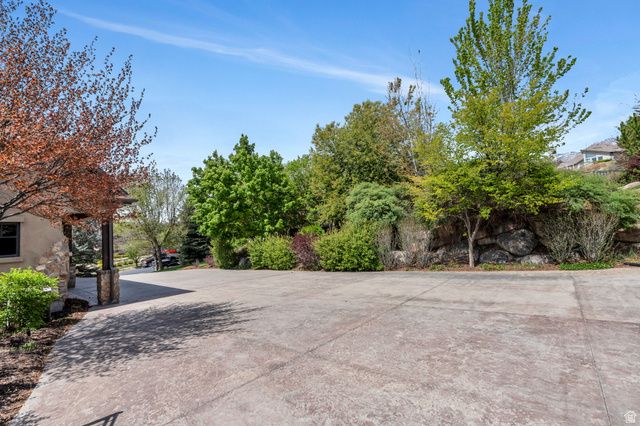 811 S HIGH RIDGE DR, Alpine, UT 84004