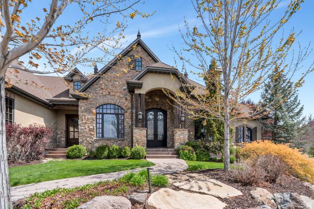 811 S HIGH RIDGE DR, Alpine, UT 84004