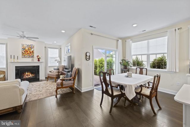 38 KEENELAND, New Egypt, NJ 08533