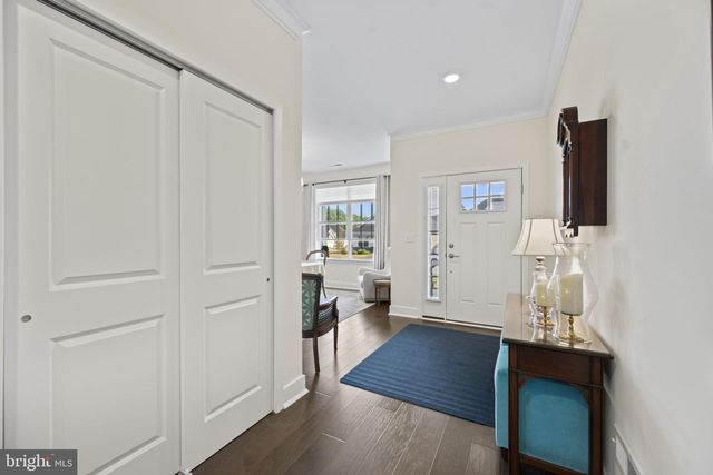 38 KEENELAND, New Egypt, NJ 08533