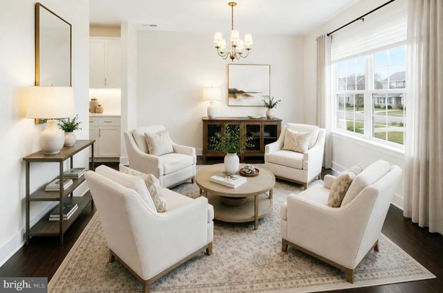 38 KEENELAND, New Egypt, NJ 08533