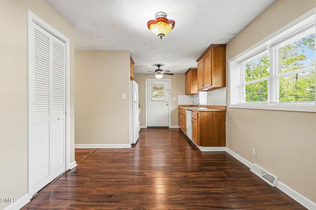 534 N Fayetteville Street, Clayton, NC 27520