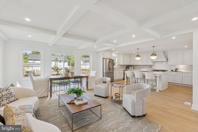 6469 SECOND ST, Alexandria, VA 22312