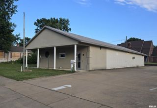 320 DERBY Street, Pekin, IL 61554