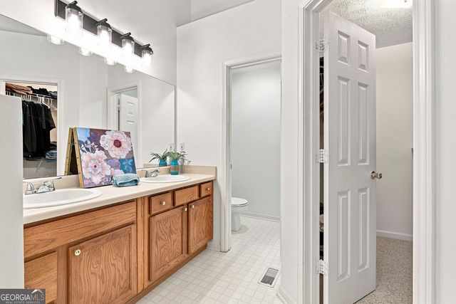 70 Wilkes Court, Newnan, GA 30263