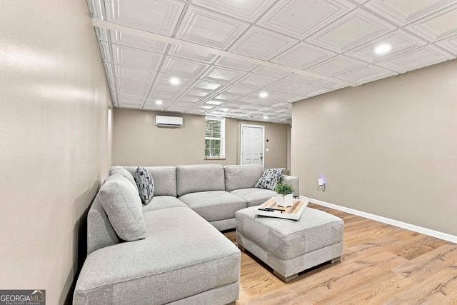 70 Wilkes Court, Newnan, GA 30263