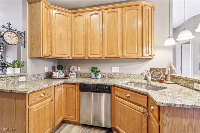 2395 Tremont Avenue, Cleveland, OH 44113