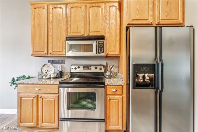 2395 Tremont Avenue, Cleveland, OH 44113