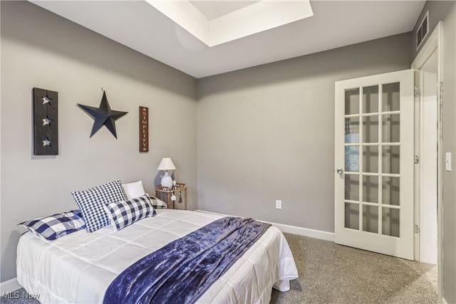 2395 Tremont Avenue, Cleveland, OH 44113