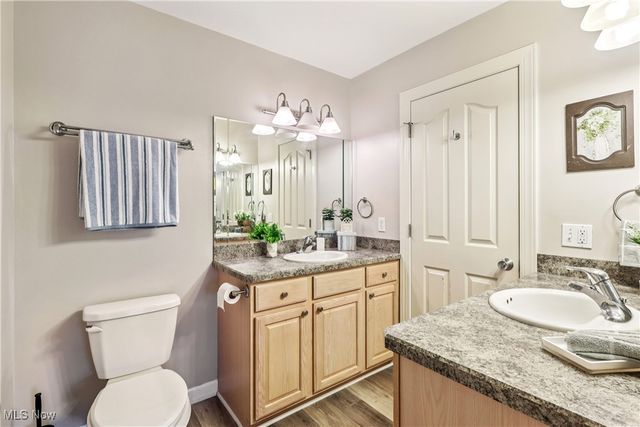 2395 Tremont Avenue, Cleveland, OH 44113