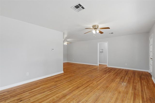 1207 Huntington Way, Norman, OK 73069